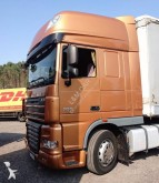 tractor DAF XF105 460