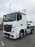 Mercedes tractor unit