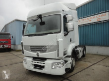 Renault Premium