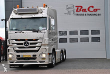 Mercedes tractor unit