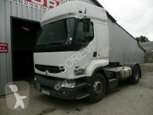 cap tractor Renault