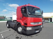cap tractor Renault