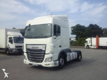 cap tractor DAF