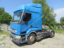 Renault Magnum 420 tractor unit