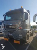 MAN exceptional transport tractor unit