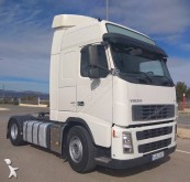 cap tractor Volvo