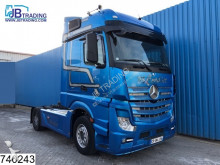 Mercedes tractor unit