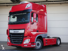 DAF XF tractor unit