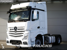 cap tractor Mercedes