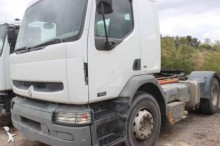 cap tractor Renault