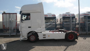 DAF XF105 tractor unit