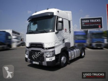 cap tractor Renault