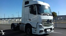 tracteur Mercedes Actros 1845
