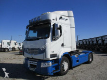 cap tractor Renault