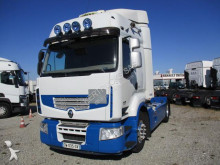 cap tractor Renault