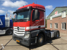 Mercedes tractor unit
