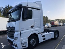 cap tractor Mercedes