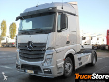 tracteur Mercedes Actros 1845LS