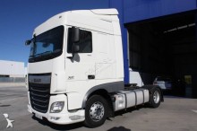 cap tractor DAF