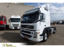 trattore Volvo FM 370