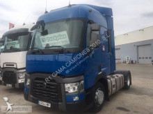 cap tractor Renault