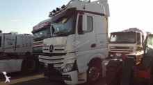 tracteur Mercedes Actros 1851