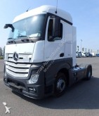 cap tractor Mercedes