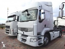 cap tractor Renault