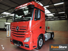 Mercedes tractor unit