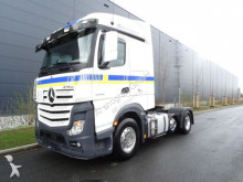 Mercedes tractor unit