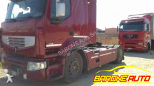 cap tractor Renault