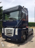 trattore Renault