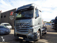 cap tractor Mercedes