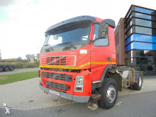 trattore Volvo