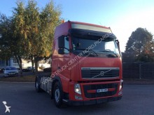 trattore Volvo
