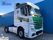 Mercedes tractor unit