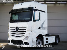 cap tractor Mercedes