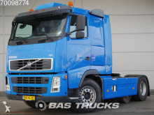 cap tractor Volvo