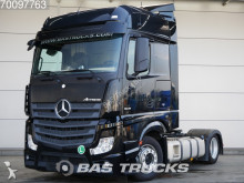 cap tractor Mercedes