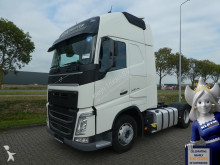 cap tractor Volvo