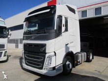 Volvo FH13 500 tractor unit