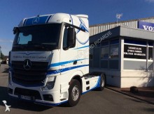 Mercedes tractor unit