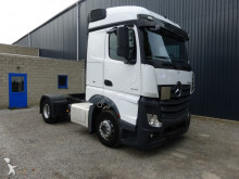 tracteur Mercedes Actros 1842