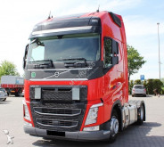 cap tractor Volvo FH 500