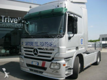 ciągnik siodłowy Mercedes