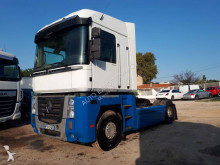 Renault Magnum 440 tractor unit