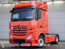 Mercedes tractor unit