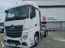 Mercedes tractor unit