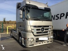 Mercedes tractor unit