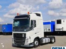 trattore Volvo